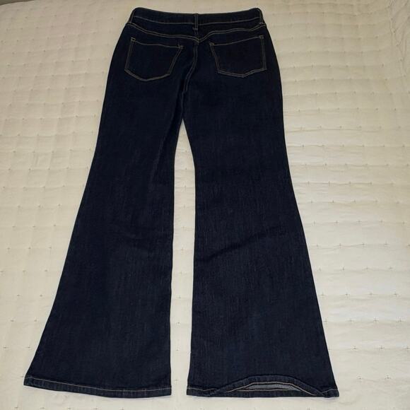 Old Navy High-Rise Flare Jeans Women's 8P | Dark Blue | Petite | EUC - Picture 4 of 11